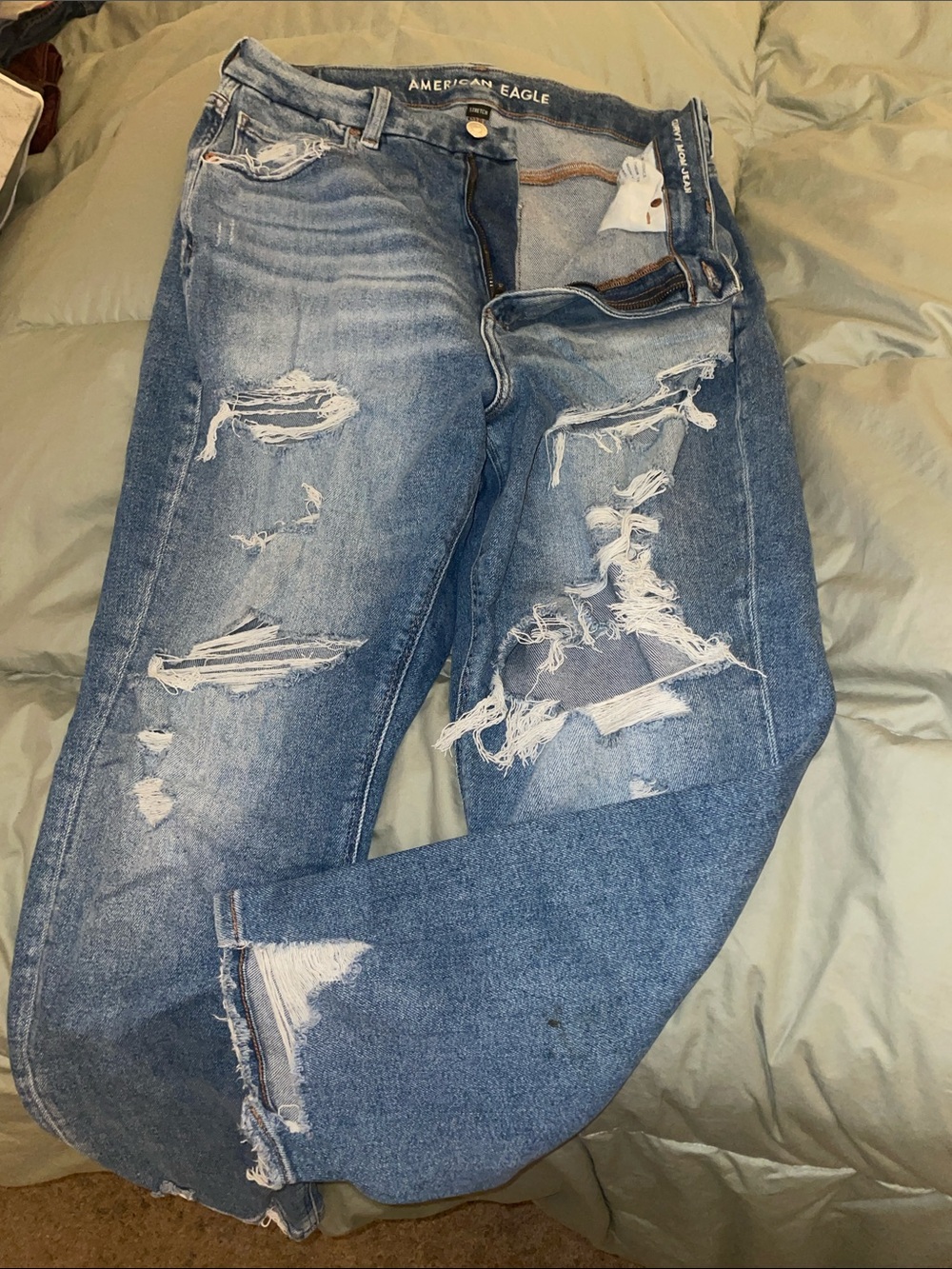 American Eagle Outfitters Distressed Blue Ripped Jeans curvy mom Jean 12 short